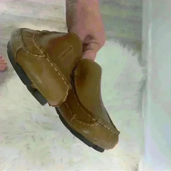 Clarks England cognac camel tan driving loafers shoes sz 8.5 m - Picture 7 of 9